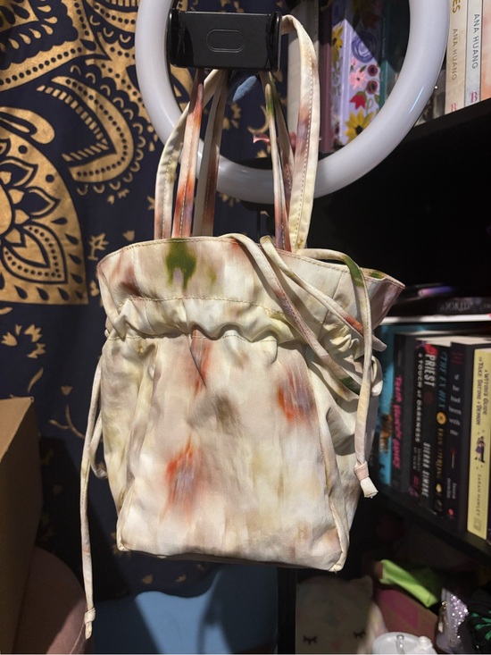 BAGGU Handbags - Baggu bucket crossbody